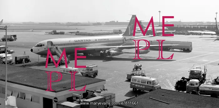 : Boeing 707 G-AWHU : Boeing 707 G-AWHU