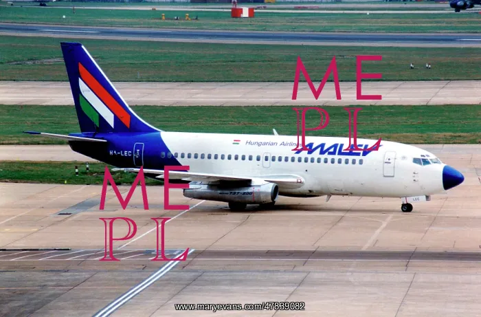 : Boeing 737-2T5 HA-LEC : Boeing 737-2T5 HA-LEC