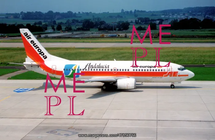 : Boeing 737-300 EC-GFU : Boeing 737-300 EC-GFU
