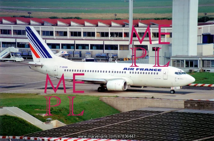 : Boeing 737-300 F-GHVN : Boeing 737-300 F-GHVN