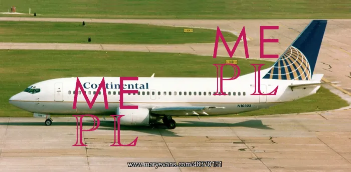 : Boeing 737-300 N10323 : Boeing 737-300 N10323