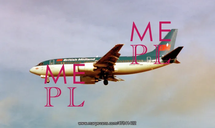 : Boeing 737-33A G-OBMA : Boeing 737-33A G-OBMA