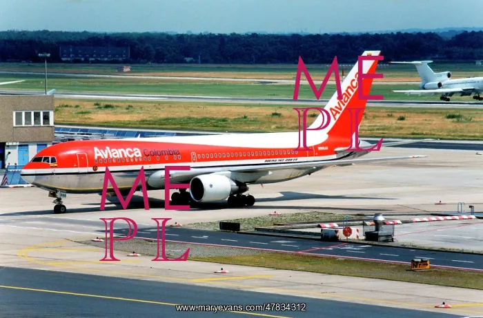 : Boeing 767-259ER N986AN : Boeing 767-259ER N986AN