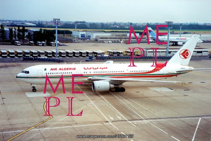 : Boeing 767-3D6 7T-VJI : Boeing 767-3D6 7T-VJI