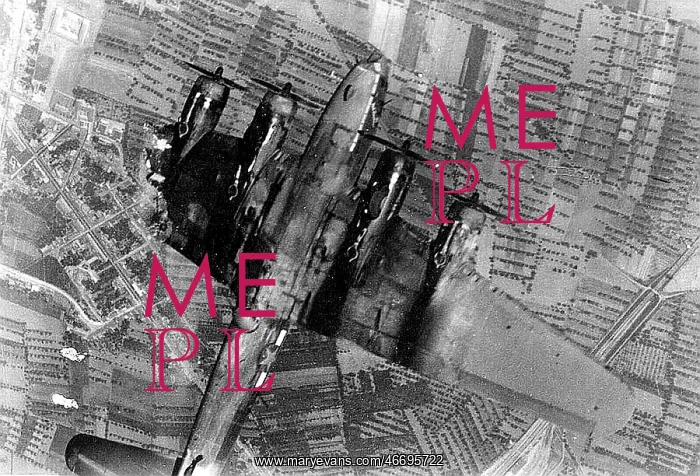 : Boeing B-17F falls victim to enemy flak