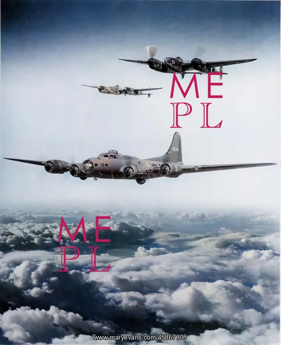: Boeing B-17F Fortress with Lockheed P-38 escorts.? : Boeing B-17F Fortress with Lockheed P-38 escorts.?