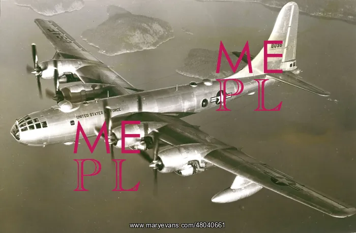 : Boeing B-50D 48-096 in flight : Boeing B-50D 48-096 in flight