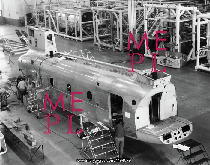 : Boeing Vertol CH-47 Chinook : Boeing Vertol CH-47 Chinook