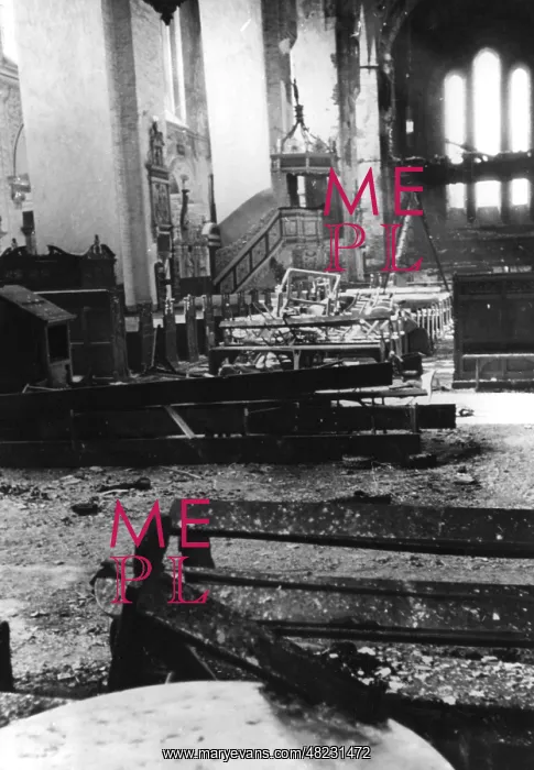 : Bomb damage to the Luebeck Cathedral, 1942 : Bomb damage to the Luebeck Cathedral, 1942