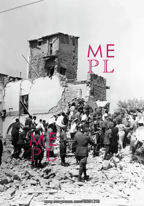 : Bomb damage in Rome, 1943 : Bomb damage in Rome, 1943
