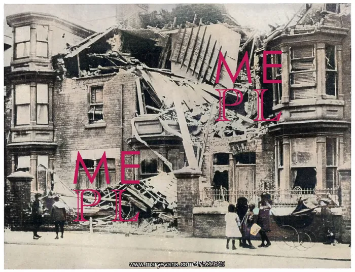 : Bombed houses in Hartlepool, WW1 : Bombed houses in Hartlepool, WW1