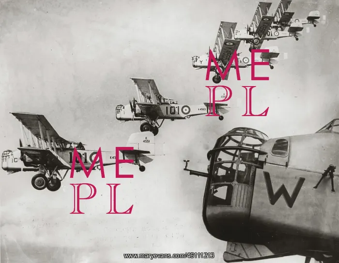 : Bomber. Aeroplanes of the new Englisch typ OVERSTRAND in formation : Bomber. Aeroplanes of the new Englisch typ OVERSTRAND in formation