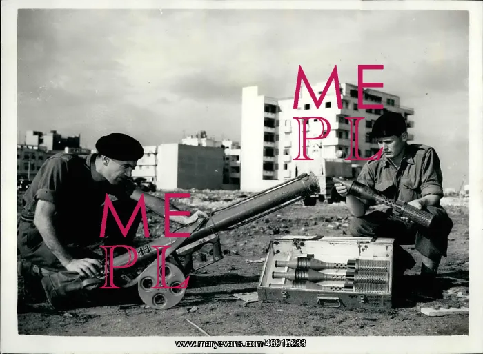 : Bombs - Guns - Weapons : Bombs - Guns - Weapons
