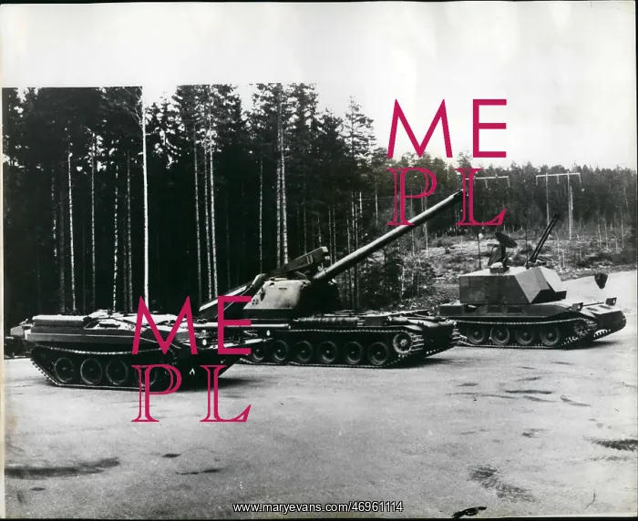 : Bombs - Guns - Weapons : Bombs - Guns - Weapons