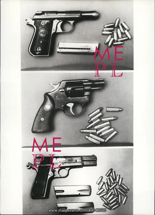 : Bombs - Guns - Weapons : Bombs - Guns - Weapons