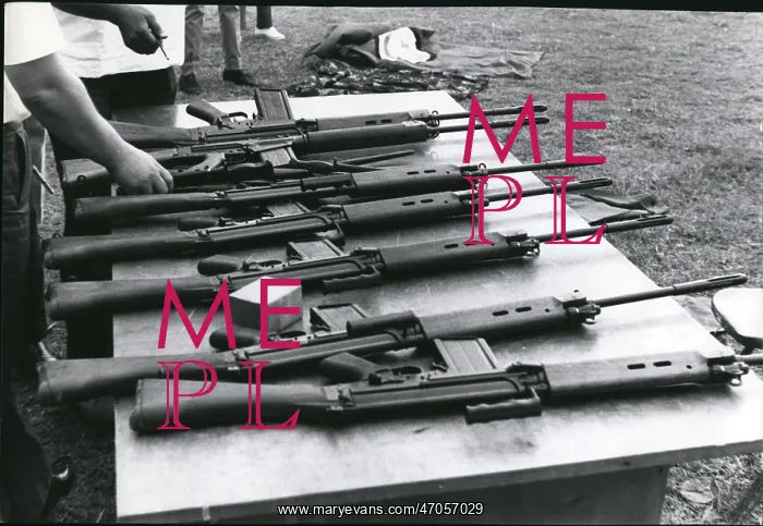 : Bombs - Guns - Weapons : Bombs - Guns - Weapons
