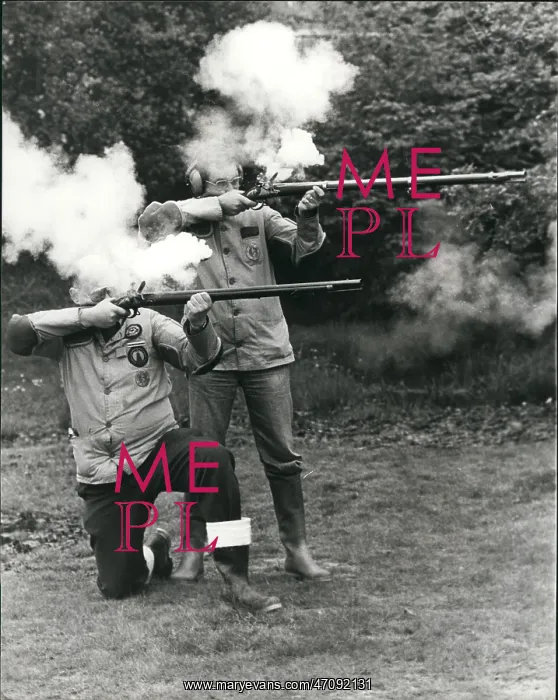 : Bombs - Guns - Weapons : Bombs - Guns - Weapons