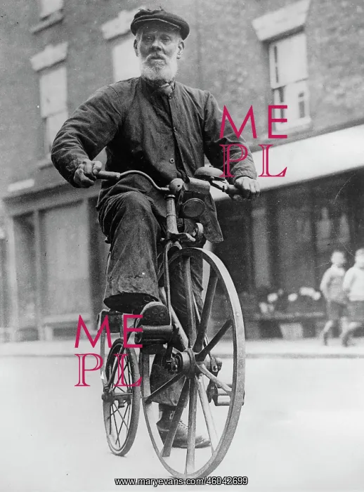 : Boneshaker bicycle : Boneshaker bicycle
