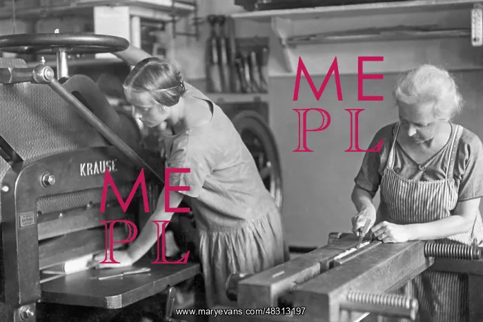 : Bookbinding workshop, 1920s : Bookbinding workshop, 1920s