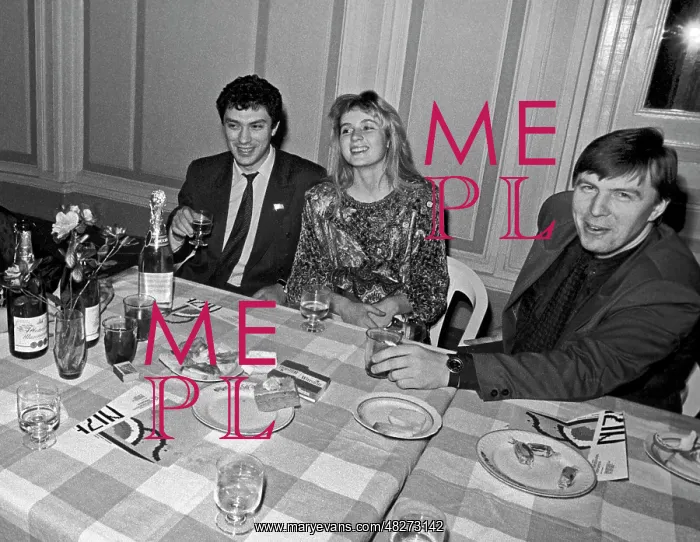 : Boris Nemtsov and Andrei Klimentiev, 1992 : Boris Nemtsov and Andrei Klimentiev, 1992
