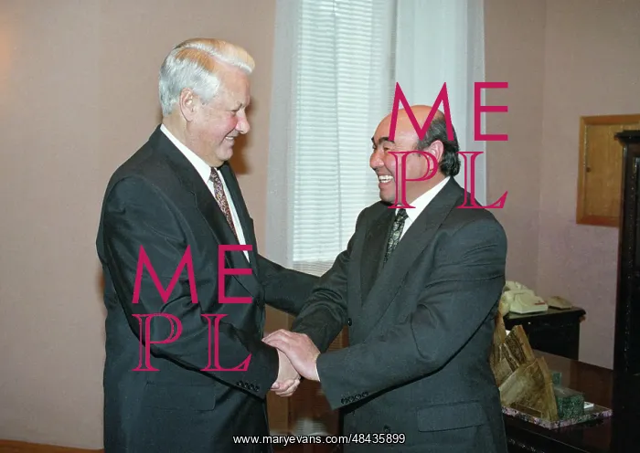 : Boris Yeltsin and Askar Akayev, 1995 : Boris Yeltsin and Askar Akayev, 1995