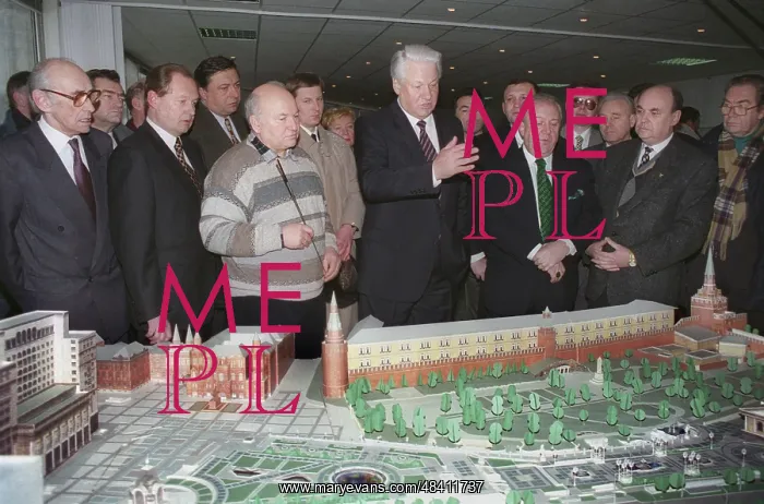: Boris Yeltsin at construction site, 1996 : Boris Yeltsin at construction site, 1996