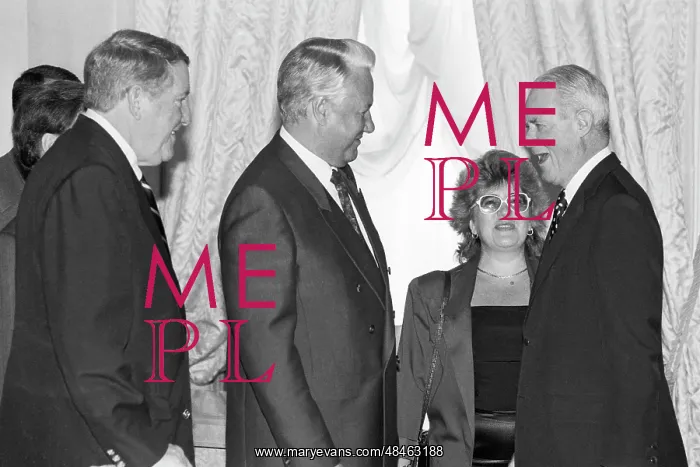 : Boris Yeltsin and Gerald Corrigan, 1992 : Boris Yeltsin and Gerald Corrigan, 1992