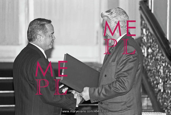 : Boris Yeltsin and Islam Karimov, 1992 : Boris Yeltsin and Islam Karimov, 1992