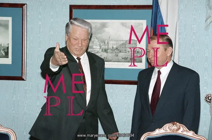 : Boris Yeltsin and Leonid Kuchma, 1993 : Boris Yeltsin and Leonid Kuchma, 1993