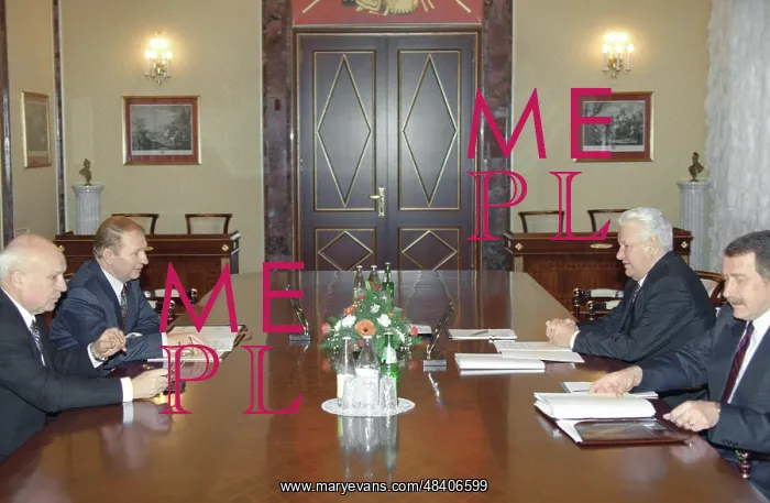 : Boris Yeltsin and Leonid Kuchma, 1996 : Boris Yeltsin and Leonid Kuchma, 1996