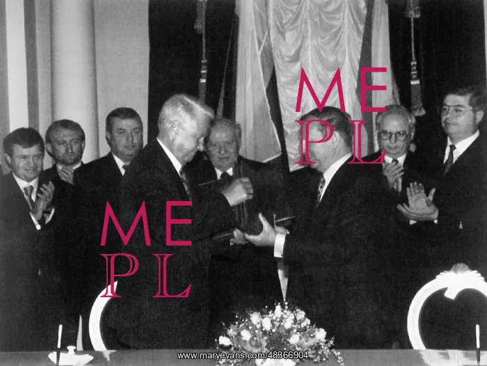: Boris Yeltsin and Leonid Kuchma, 1997 : Boris Yeltsin and Leonid Kuchma, 1997