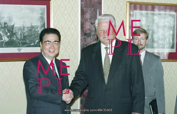 : Boris Yeltsin and Li Peng, 1995 : Boris Yeltsin and Li Peng, 1995
