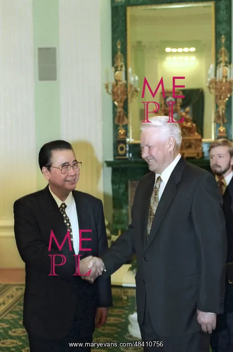 : Boris Yeltsin and Li Peng, 1996 : Boris Yeltsin and Li Peng, 1996