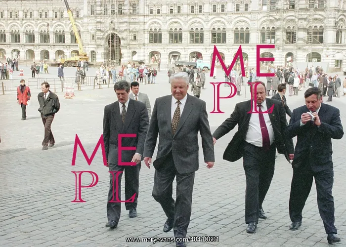 : Boris Yeltsin on Red Square : Boris Yeltsin on Red Square