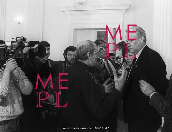 : Boris Yeltsin at third session of Supreme Soviet : Boris Yeltsin at third session of Supreme Soviet