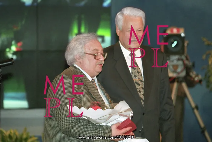 : Boris Yeltsin at state awarding ceremony, 1996 : Boris Yeltsin at state awarding ceremony, 1996