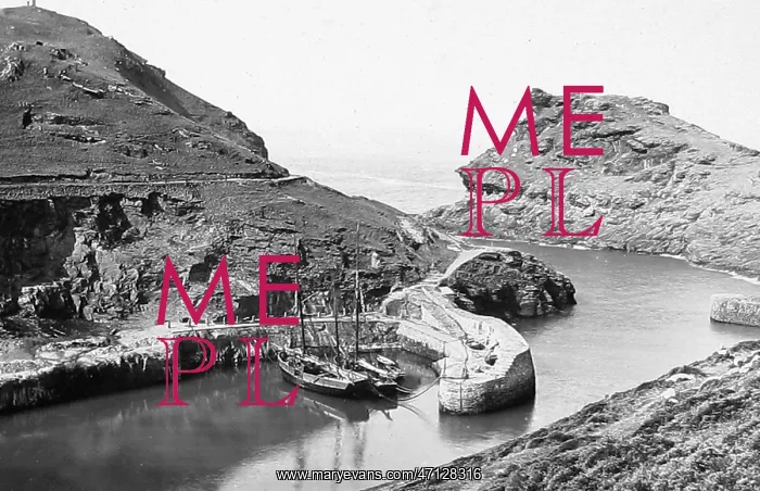  : Boscastle Harbour