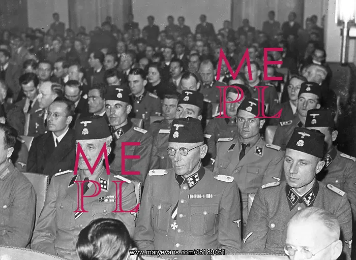 : Bosnian officers in Berlin, 1943 : Bosnian officers in Berlin, 1943