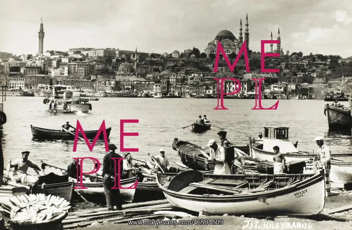 : Across the Bosphorus to the Suleymaniye Mosque : Across the Bosphorus to the Suleymaniye Mosque