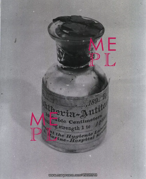 : Bottle of diphtheria antitoxin dated May ? : Bottle of diphtheria antitoxin dated May ?