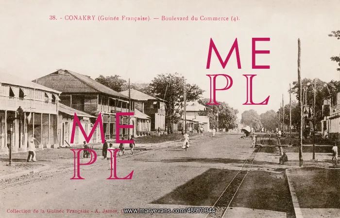 : Boulevard du Commerce in Conakry, Guinea : Boulevard du Commerce in Conakry, Guinea