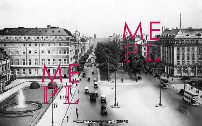 : The boulevard Unter den Linden in Berlin, around 1925 : The boulevard Unter den Linden in Berlin, around 1925