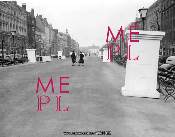 : The boulevard Unter den Linden in Berlin, 1938 : The boulevard Unter den Linden in Berlin, 1938