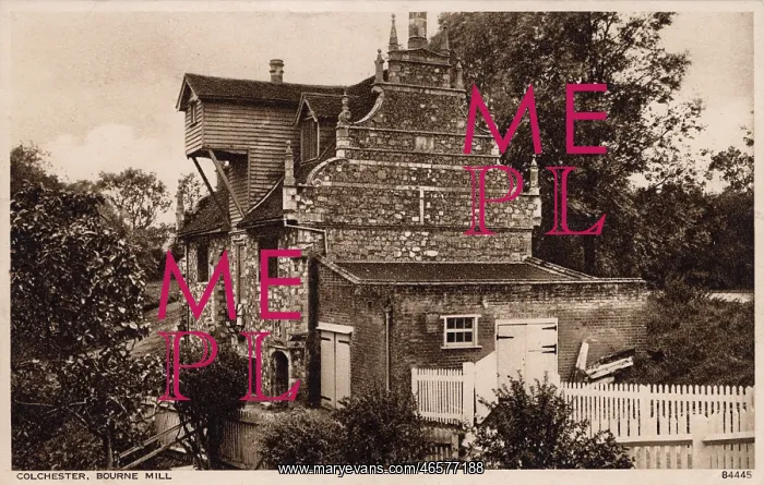 : Bourne Mill, Colchester, England : Bourne Mill, Colchester, England