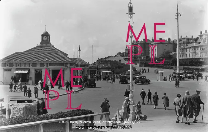 : Bournemouth Pier Approach : Bournemouth Pier Approach