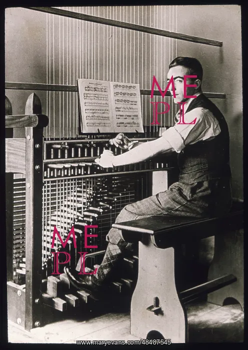 : BOURNVILLE CARILLONNEUR : BOURNVILLE CARILLONNEUR