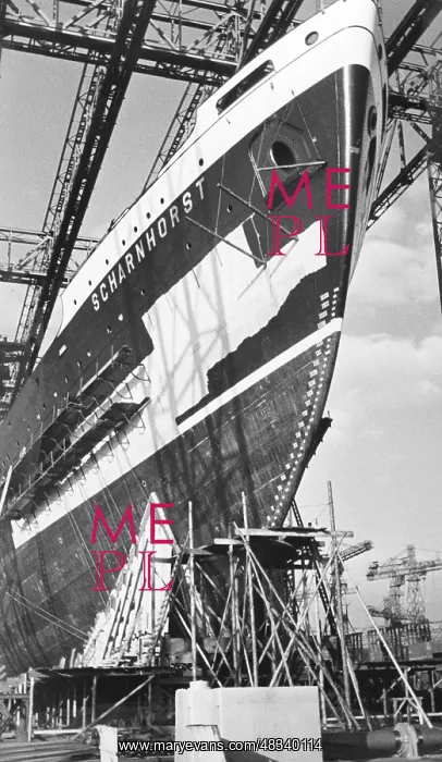 : Bow of the Scharnhorst, 1934 : Bow of the Scharnhorst, 1934