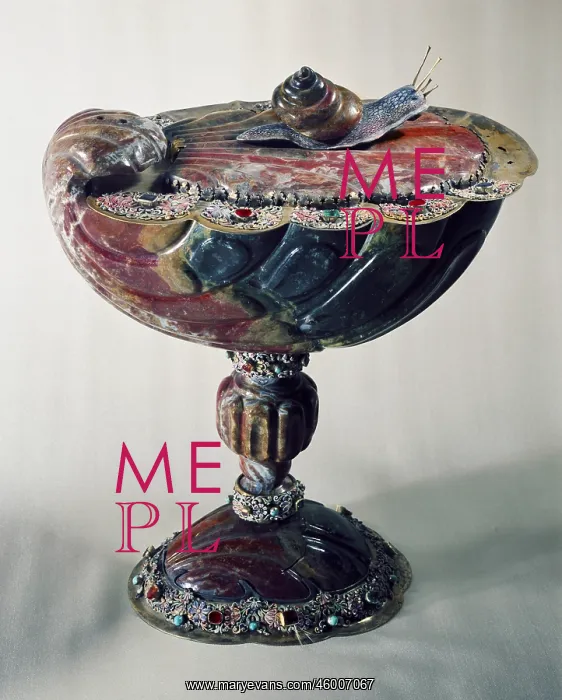 : Bowl with Cap : Bowl with Cap