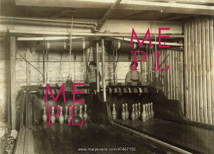 : Bowling Alleys, connected with Geo. P. Grays, Bastable Caf : Bowling Alleys, connected with Geo. P. Grays, Bastable Caf