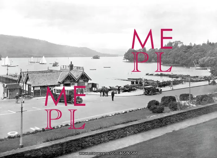  : Bowness-on-Windermere, the Promenade 1929